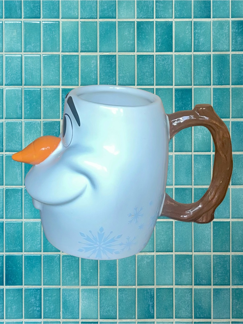 Disney Store Olaf Mug 18 oz 3D Sculpted - Picture 11 of 16